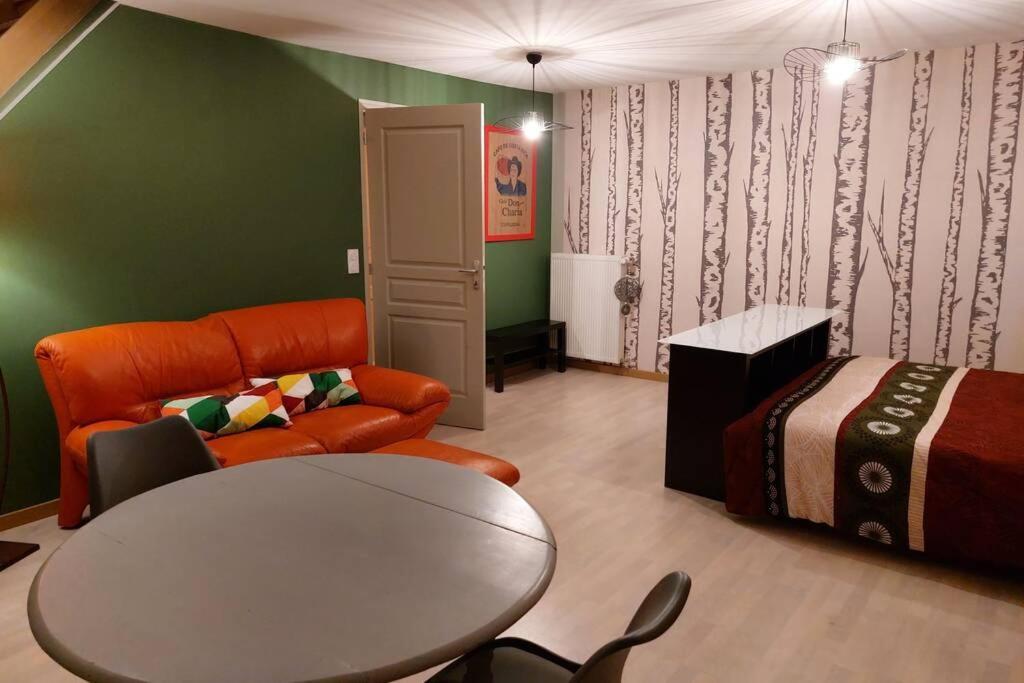 Studio Cosy De 2 A 4 Personnes Au Coeur Du Haut Doubs, Entre Les Lacs, Les Montagnes Et Les Vignobles Leilighet Frasne Eksteriør bilde